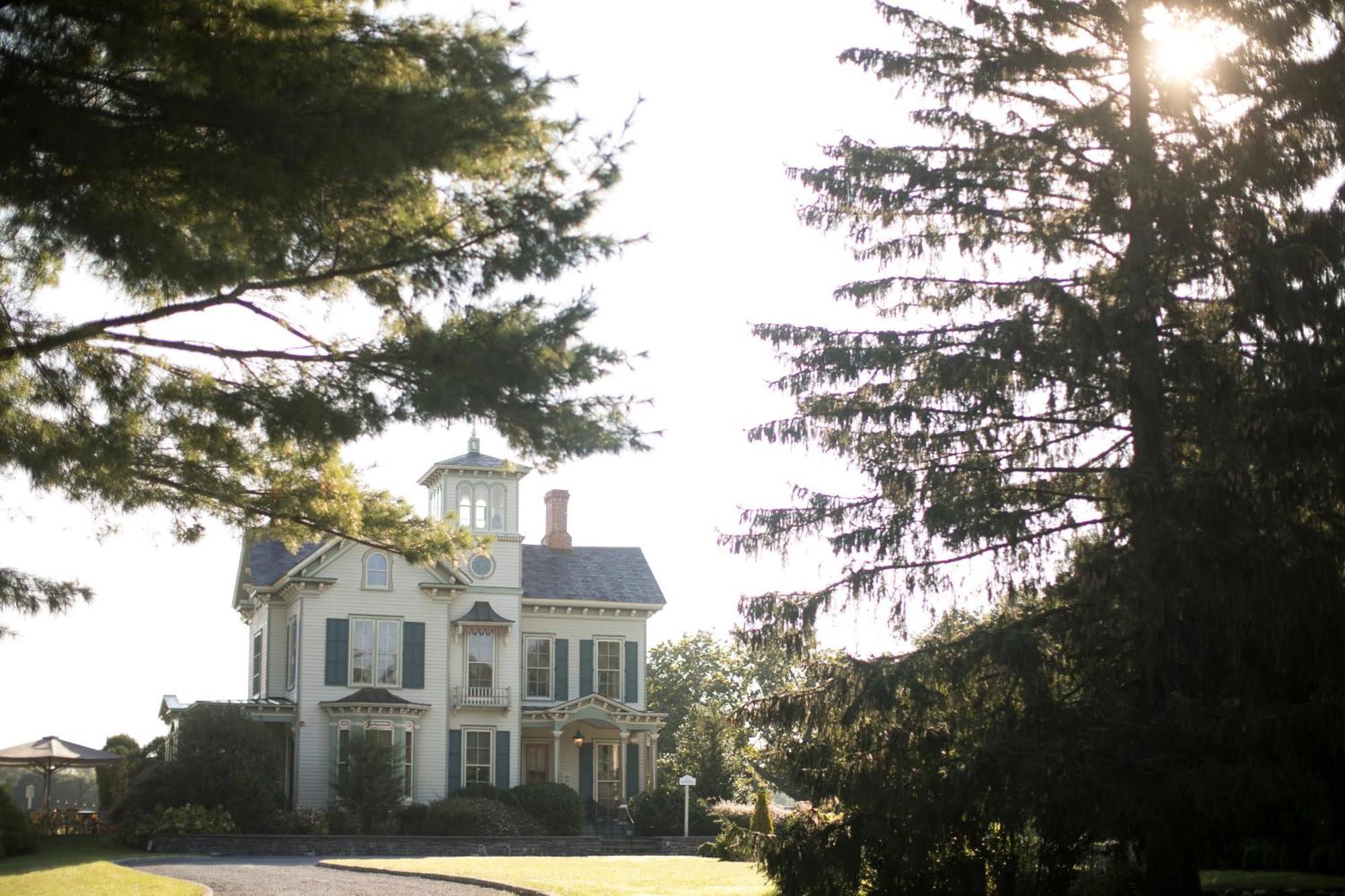 Jedediah Hawkins Inn Jamesport Exterior foto