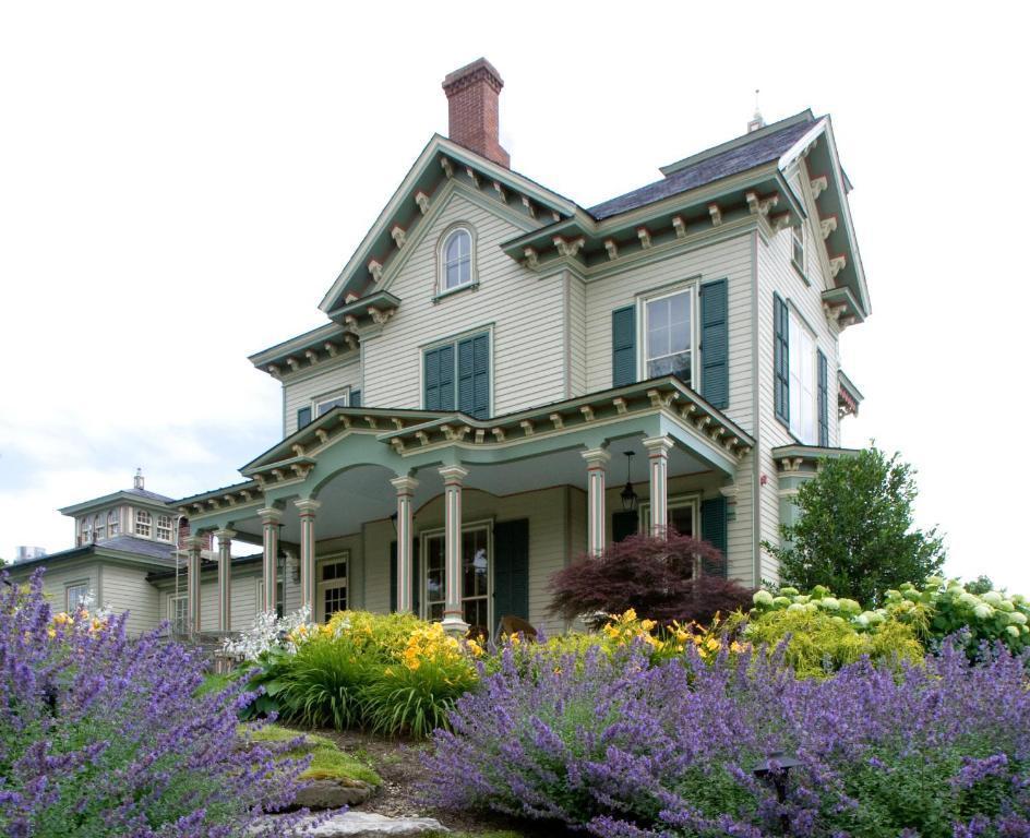Jedediah Hawkins Inn Jamesport Exterior foto
