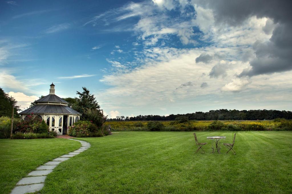 Jedediah Hawkins Inn Jamesport Exterior foto